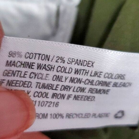 A New Day Camo Green Casual Summer High Waist Chino Shorts Size 18 - Picture 9 of 10